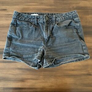 Women’s GAP black washed denim shorts size 27